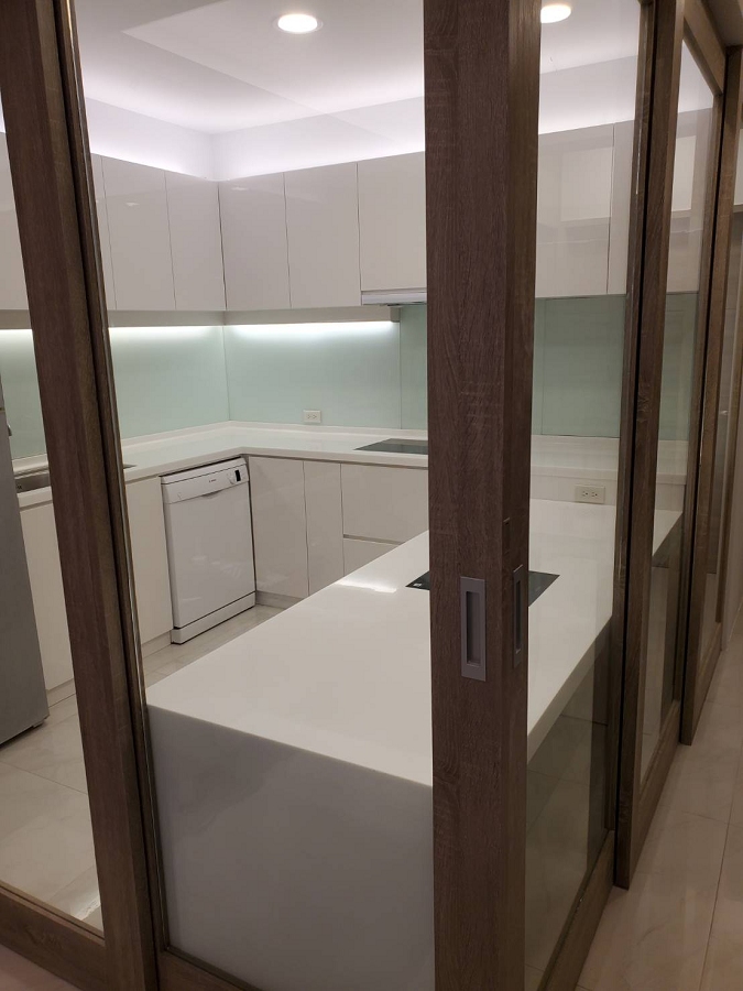 順檍工程行台北・新北廚具工程｜轉角檯面與櫃體整合現場紀錄 01