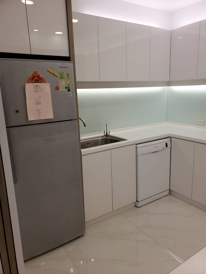 順檍工程行台北・新北廚具工程｜轉角檯面與櫃體整合現場紀錄 04